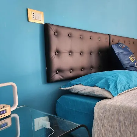 Room402 With View Apartment